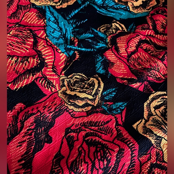 Floral Cassie skirt Xl EUC - Picture 2 of 4